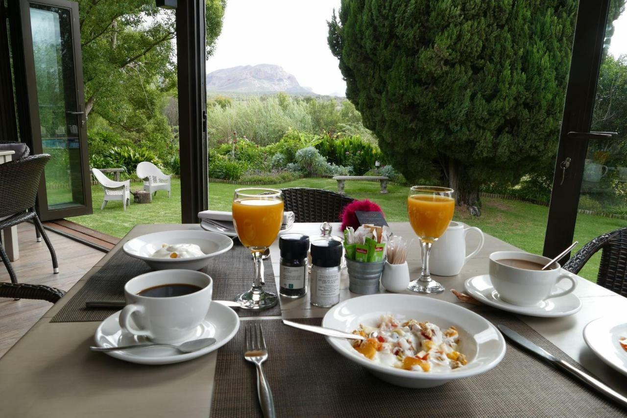 Thabile Lodge Oudtshoorn Exterior foto
