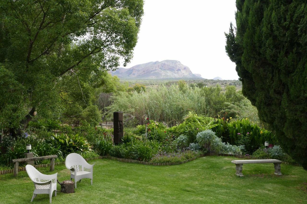Thabile Lodge Oudtshoorn Exterior foto