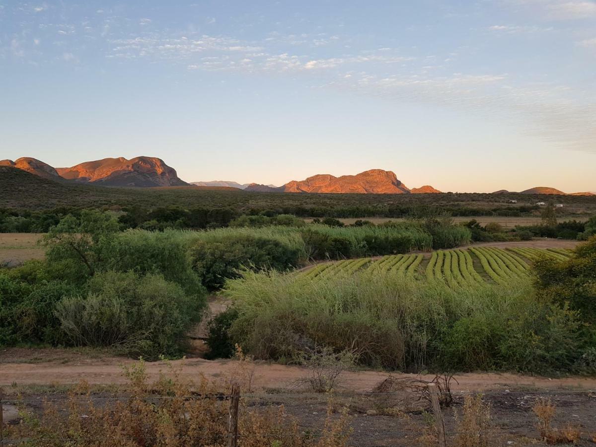 Thabile Lodge Oudtshoorn Exterior foto
